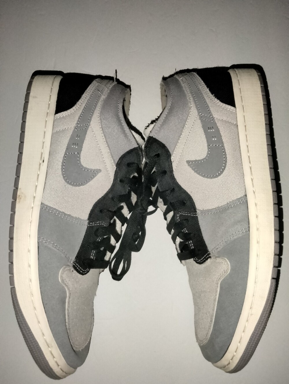Nike (Sz 10.5) Men's Jordan One Low DZ4135-002 Sneakers in Gray, Black and White